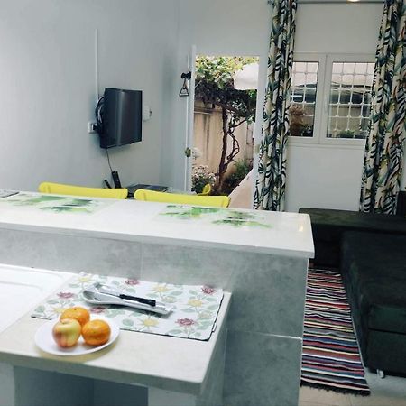 Studio, Cite La Gazelle ,Pas Jafar, Quartier Calme 10 Min De L'Aeroport Pres Du Technopark Esterno foto